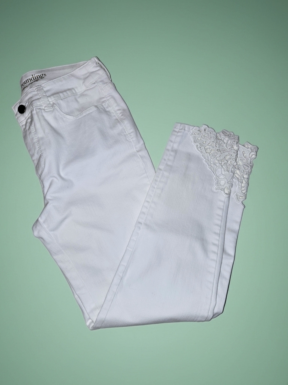 Soft Surroundings Stretch White Women's Jeans with Eyelet Lace Hem Size 4